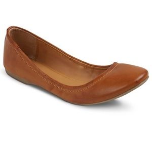 Women’s scrunch ballet flats